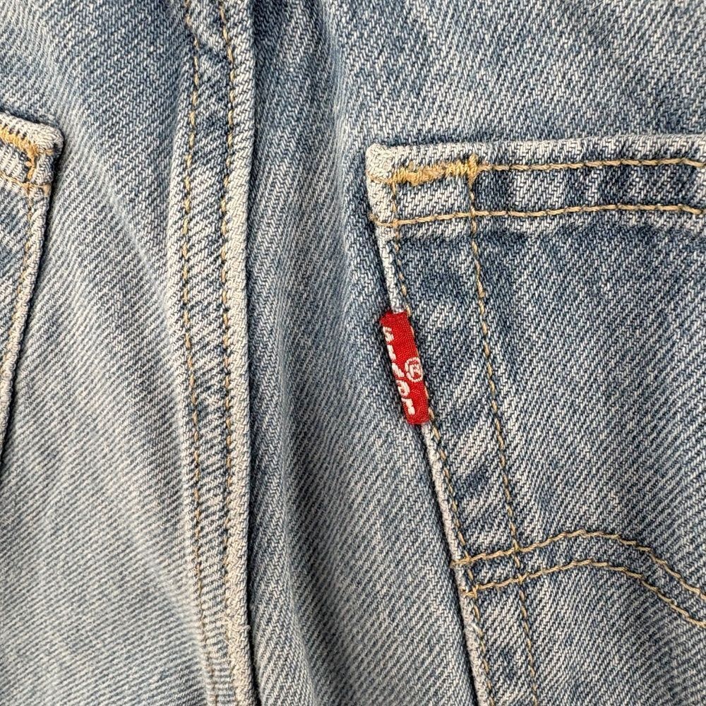 Levi’s 94 Baggy Jeans Size 26 Light Wash Distressed Straight Leg - Picture 13 of 15